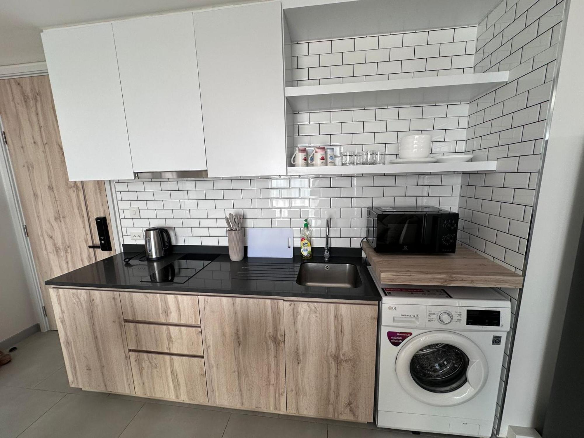 Zire Wongamat Apartment Pattaya