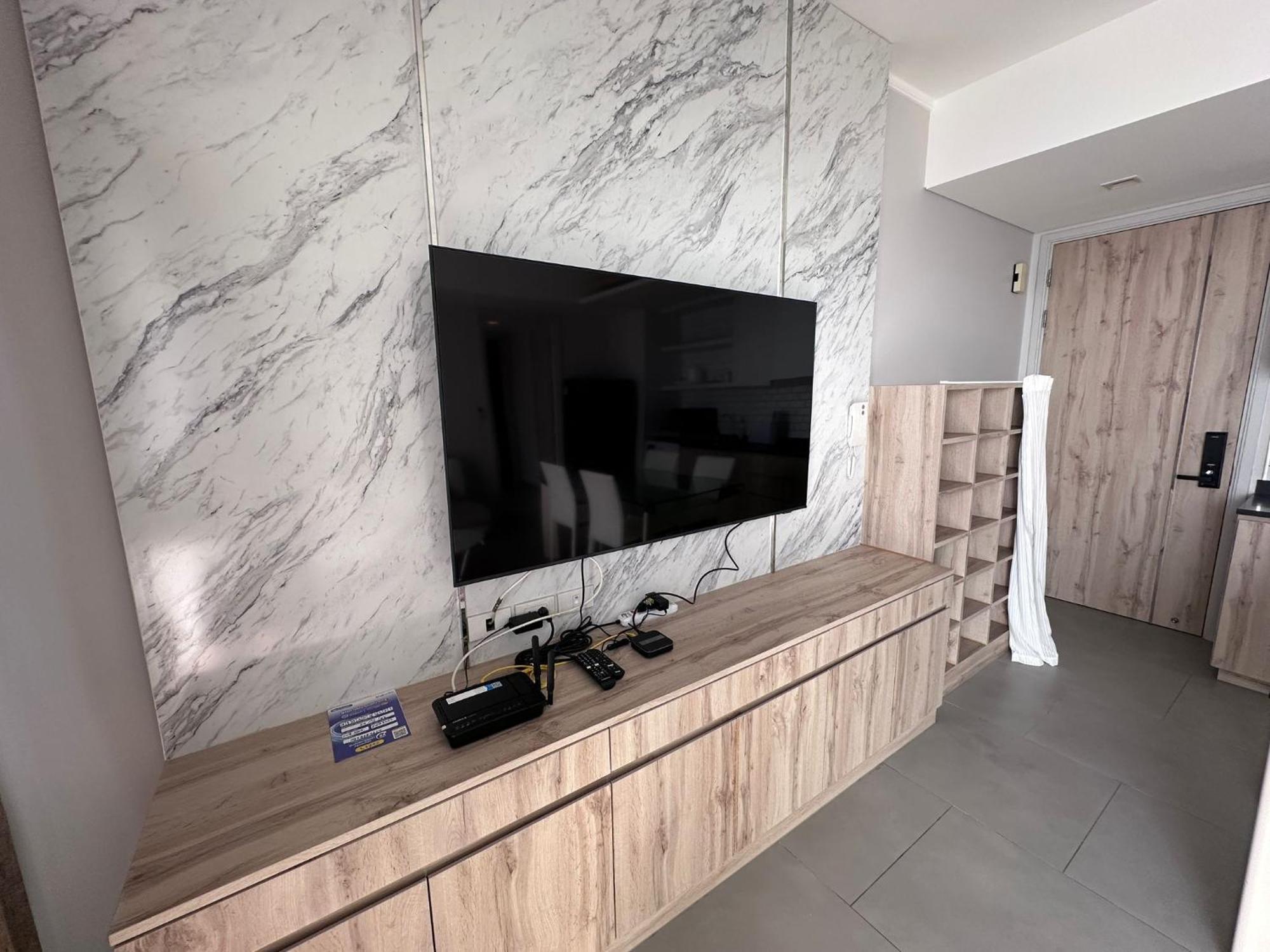 Zire Wongamat Apartment
